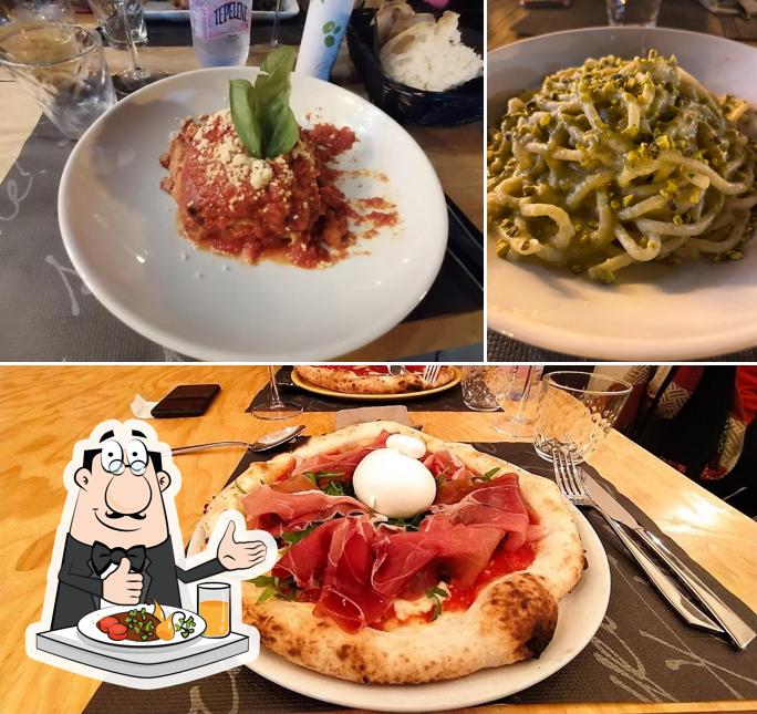 Cibo al "Napoesia", Trattoria e Pizzeria Napoletana