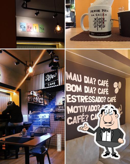 O interior do Slow Café