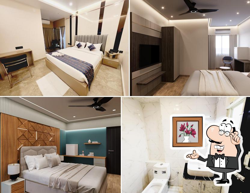 Take a seat at one of the tables at THE GREENSTAR INN PREMIUM