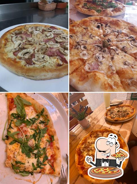 Ordina tra le svariate varianti di pizza