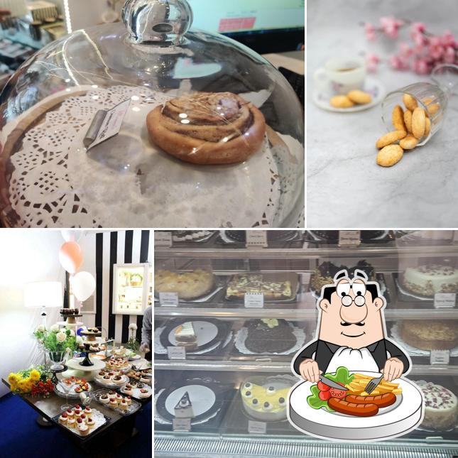 Food at Monica’s Puddings & Pies