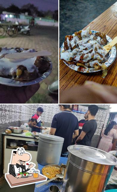 Food at Awasthi Chat Center
