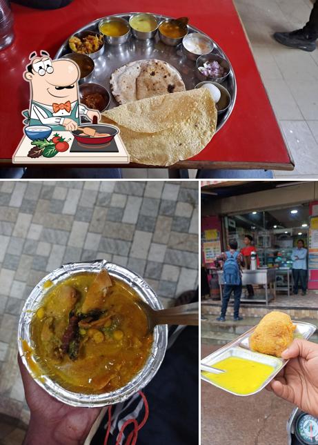 Chicken curry at Ravi Dairy Niharika