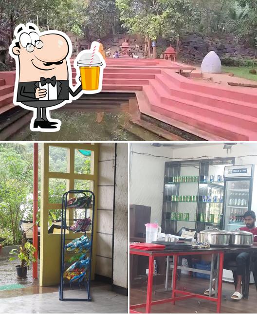 Enjoy a drink at Shanbhar visranti