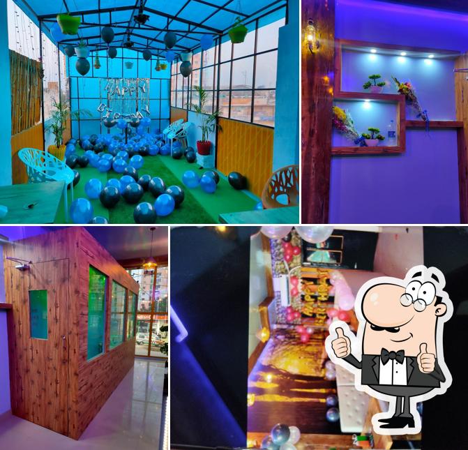 La Garden Restaurant and Rooftop cafe