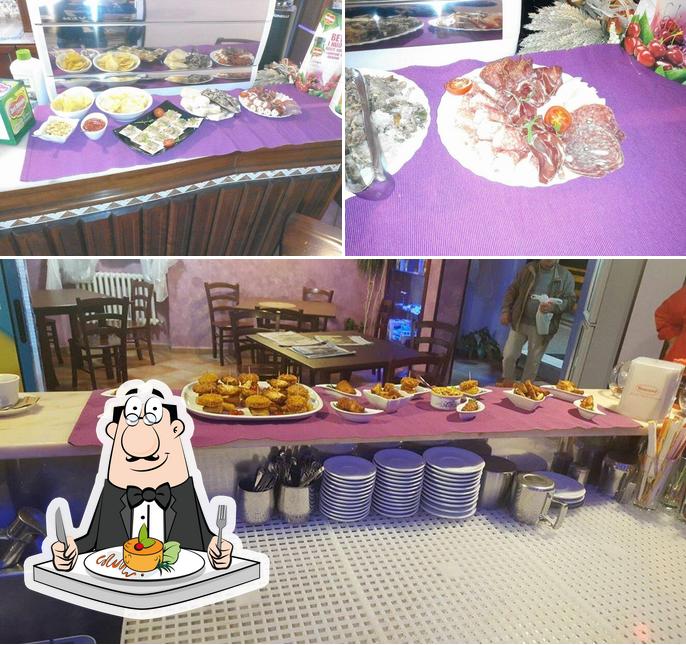 Platti al Bar Pizzeria dei Tre Angeli