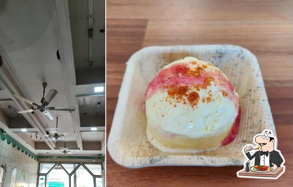 Eggs benedict at Hyderabadwala Cold Drinks House