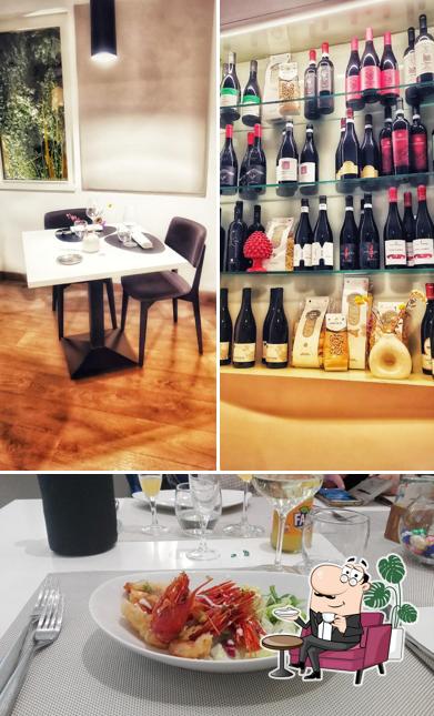 Tra le diverse cose da Ristorante 131- ALIBI si possono trovare la interni e tavolo da pranzo