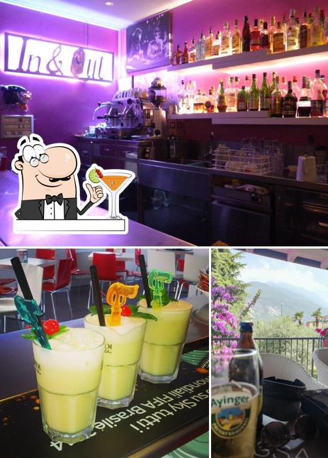 La foto della bevanda e cibo di Vinessa Terrace Bar