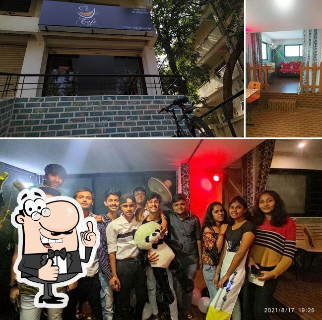 The cafe house image