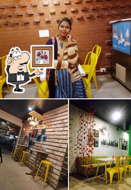 Check out how Pizza State looks inside