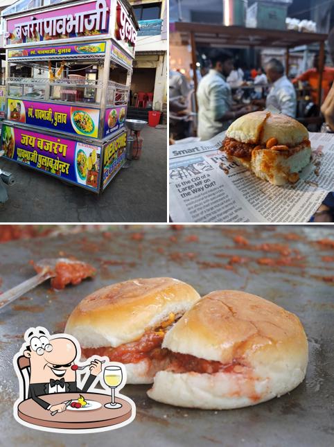 Food at Manubhai Ni Dabeli