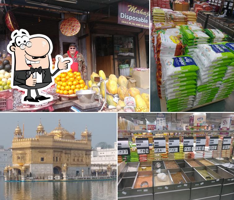 Look at this image of Mehak Food Plaza