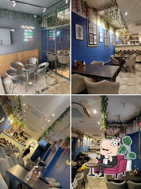 The interior of Sardarji Di Bhatti Cafe