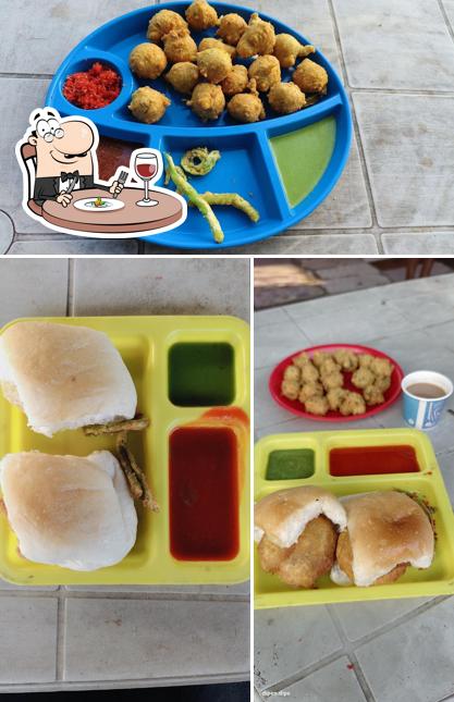 Shree Samarth Vadapav Center