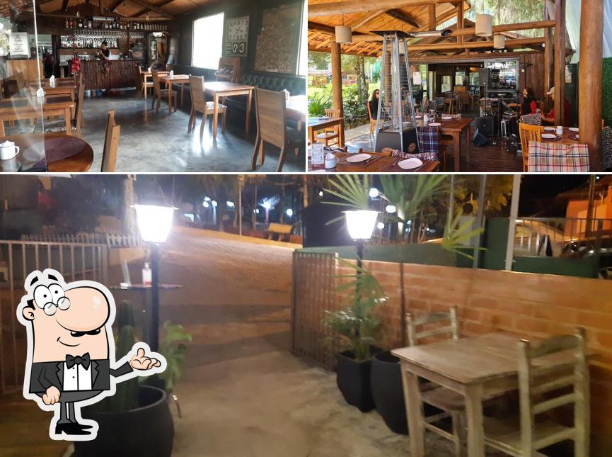 Veja imagens do interior do Chale Gastrobar