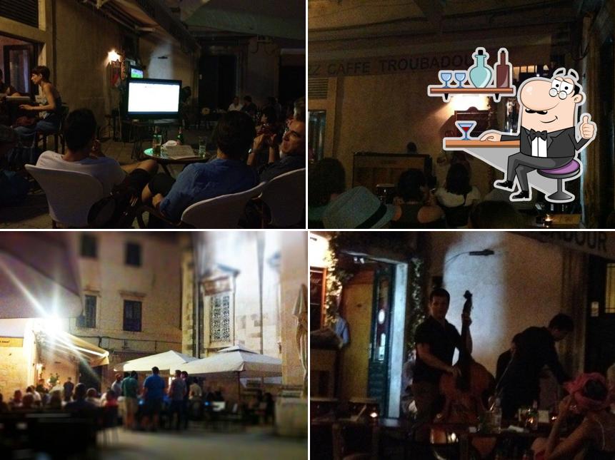 Jazz Caffe Troubadour