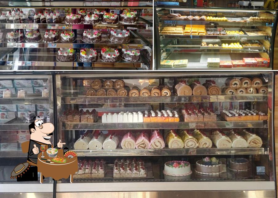 Food at Kannaiah Bakery