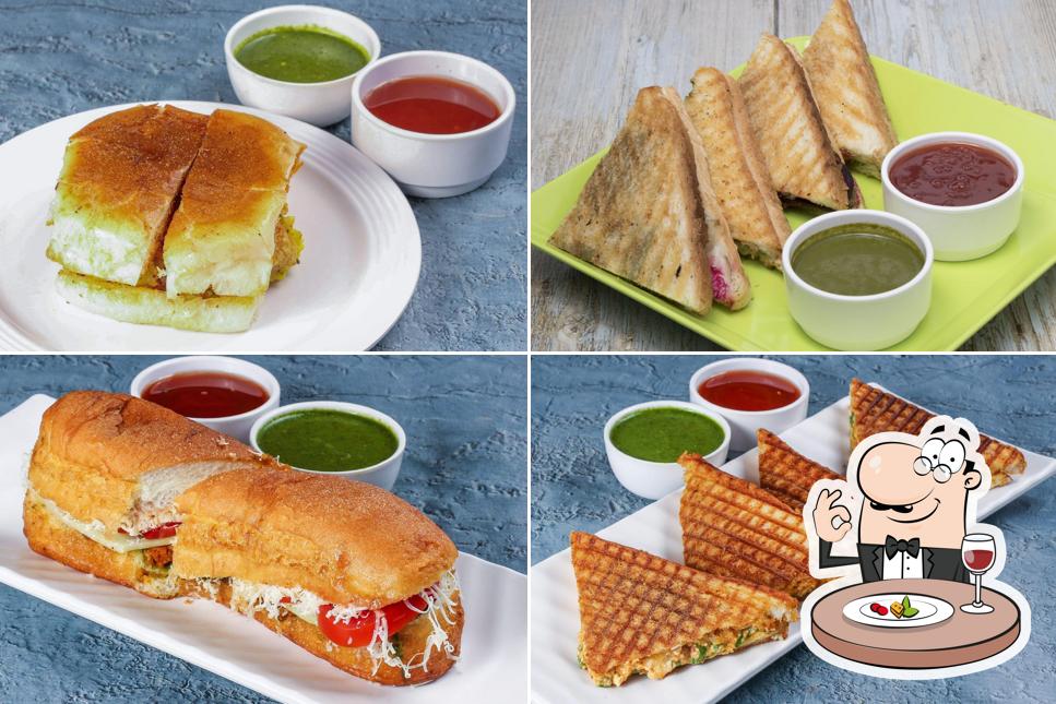 Meals at Jay Bhavani Vadapav