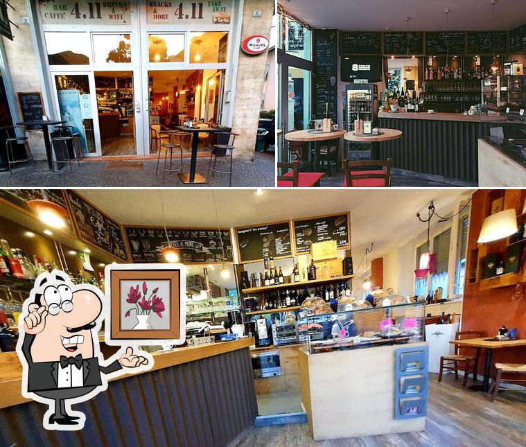 Questa è la immagine che raffigura la interni e vino di Bar 4.11