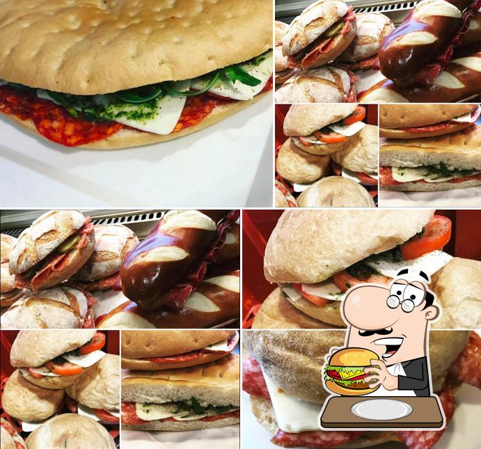 F50 - Bar Lounge Restaurant