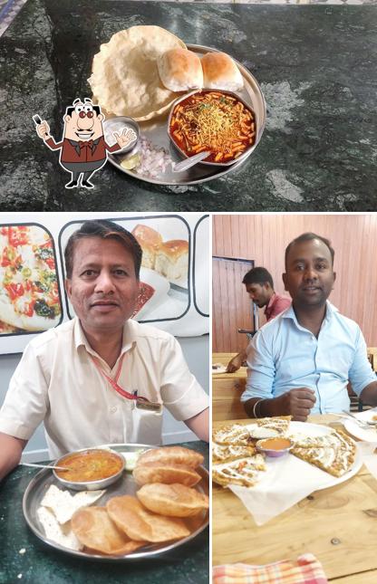 Food at Aadhar Tea n Snacks
