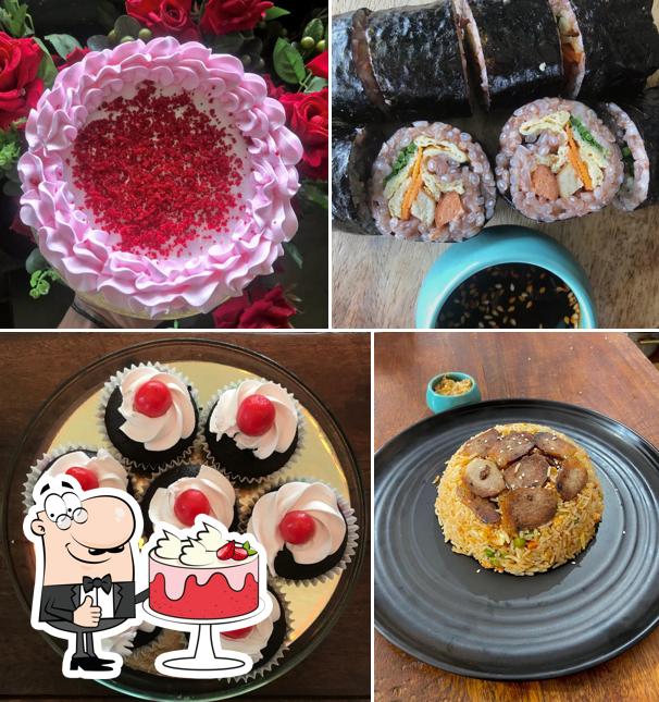 Red velvet cake at Wopan Café