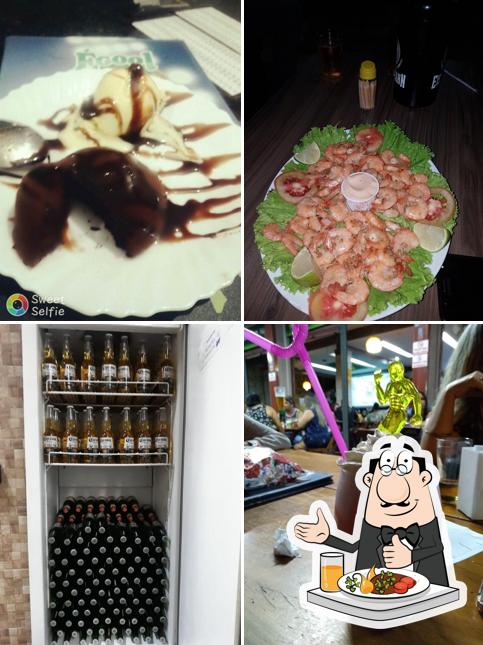Esta é a imagem apresentando comida e bebida no É Gool