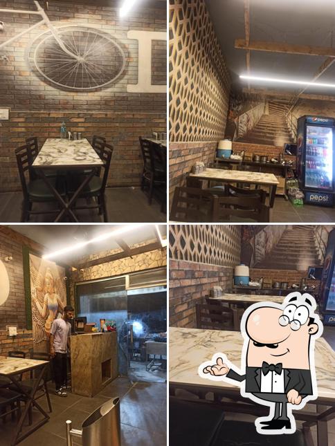 The interior of Shahi Dhaba