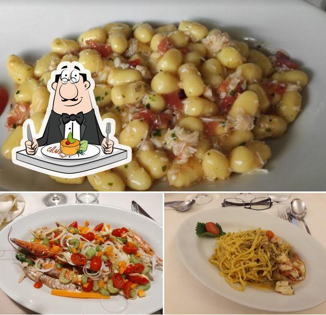 Platti al Trattoria Da Ugo