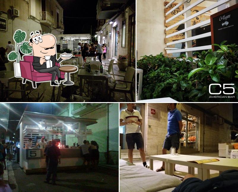 Dai un'occhiata agli interni di Civico 5