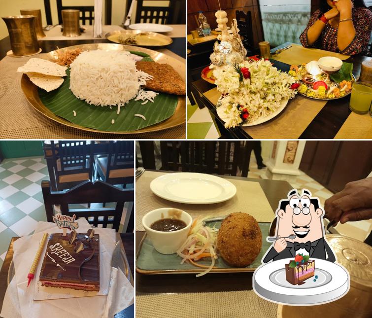 Chocolate cake at Babu Culture, Sodepur