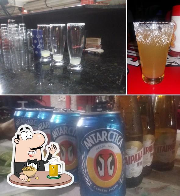 Você pode tomar um copo de cerveja leve ou escura