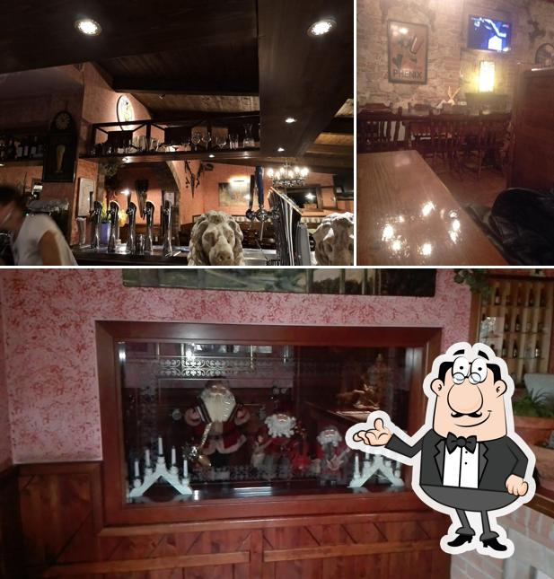La interni e bancone da bar del ristorante