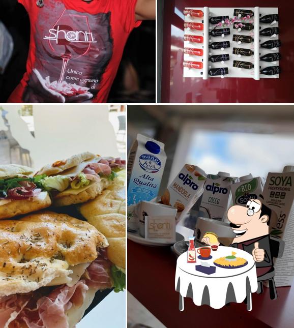Prenditi un hamburger a SHANTI lounge bar | colazione - tramezzini - pranzi veloci - aperitivi - vini
