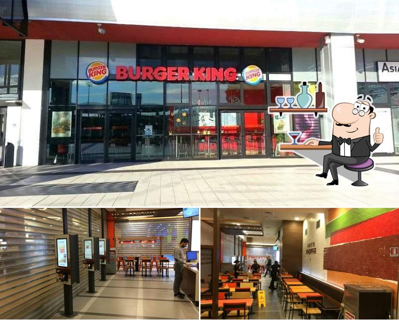 Gli interni di Burger King