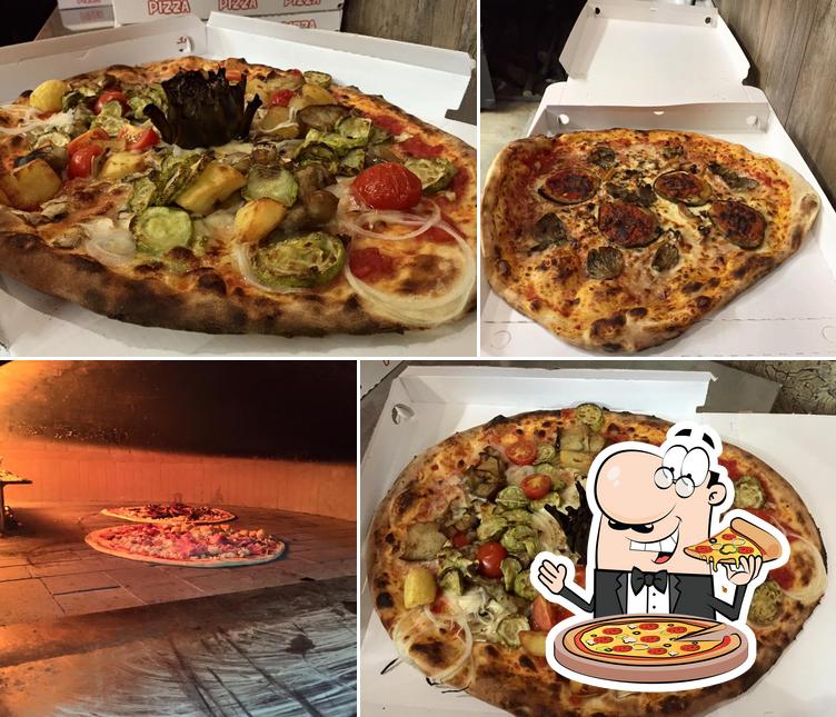 Prenditi una pizza a Pizzeria gastronomia odino Monserrato