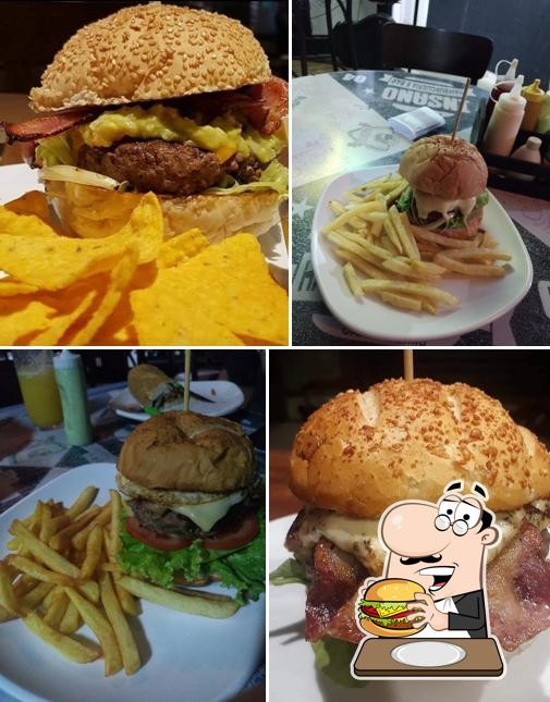 INSANO HAMBURGUERIA E BAR