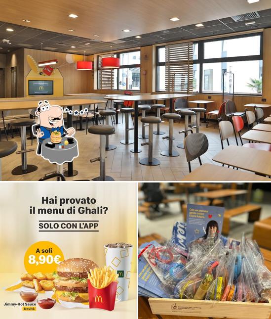 McDonald's Casavatore si caratterizza per la cibo e interni