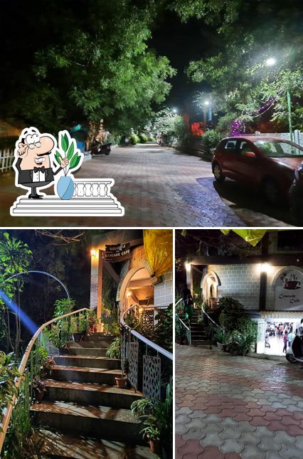 You can get some fresh air at the outside area of Cascade Cafe