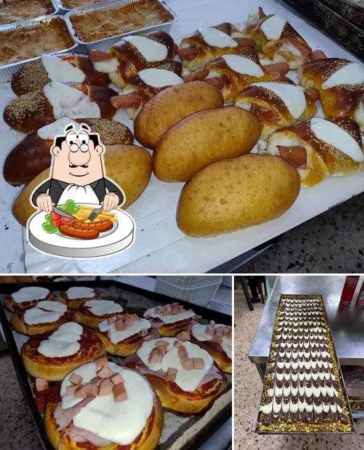 Questa è la foto che mostra la cibo e interni di Mamma Rosa