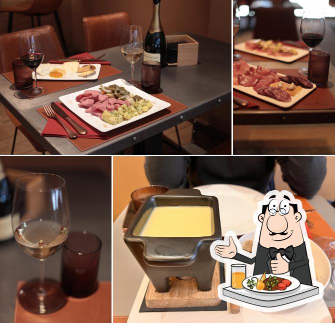 Platti al Twenty27Seven Enoteca con cucina