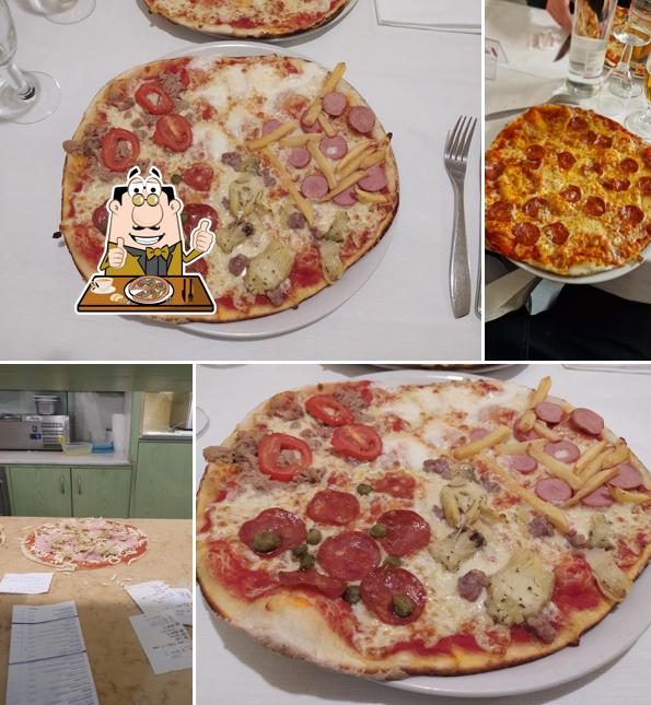 Ordina tra le svariate varianti di pizza
