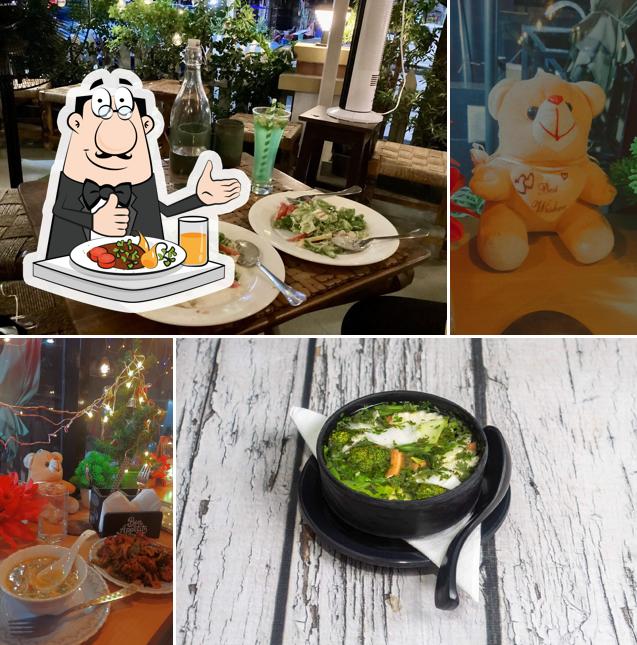 Meals at Ecclesiastes Cafe