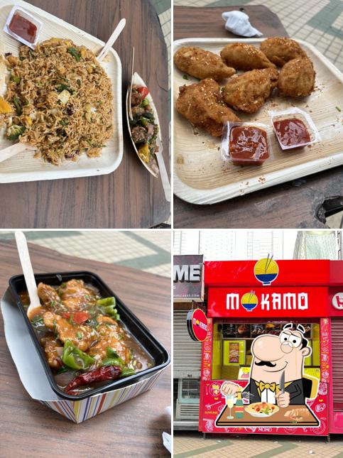 Pad thai at MOKAMO