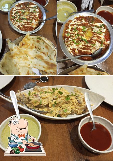 Chicken curry at SHI N AMI Restaurant & Bar