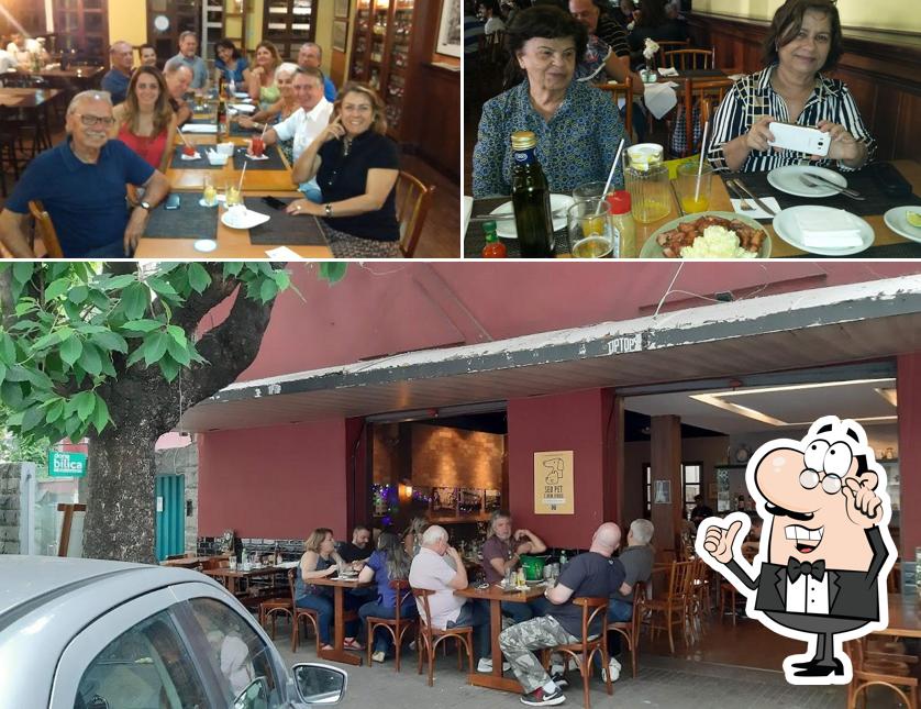 Veja imagens do interior do Tip Top