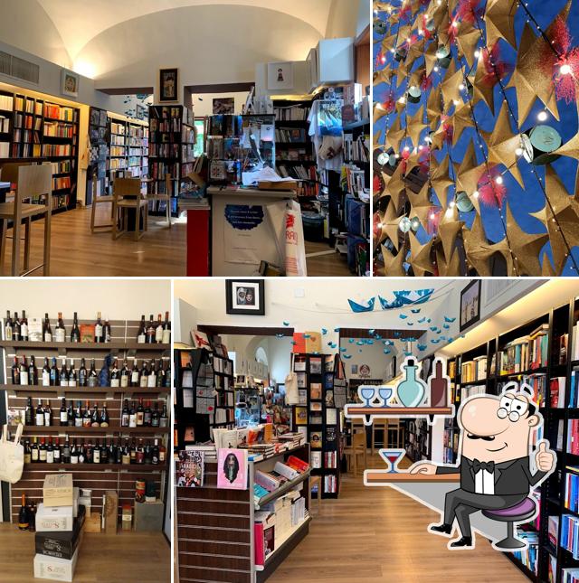Gli interni di Libreria Cyrano libri vino e svago
