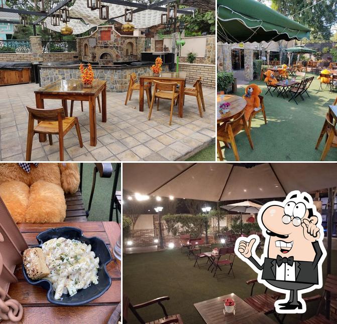 Rustique - Cafe & Bar