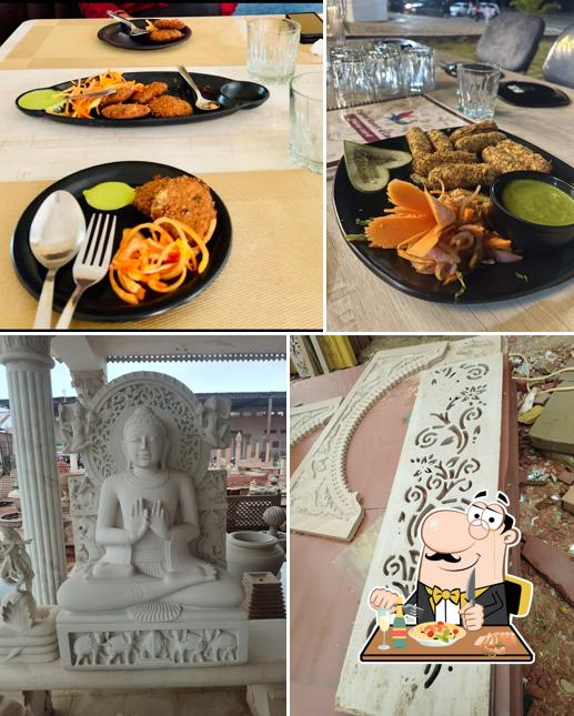 Food at Crystal resort restaurant & rooms